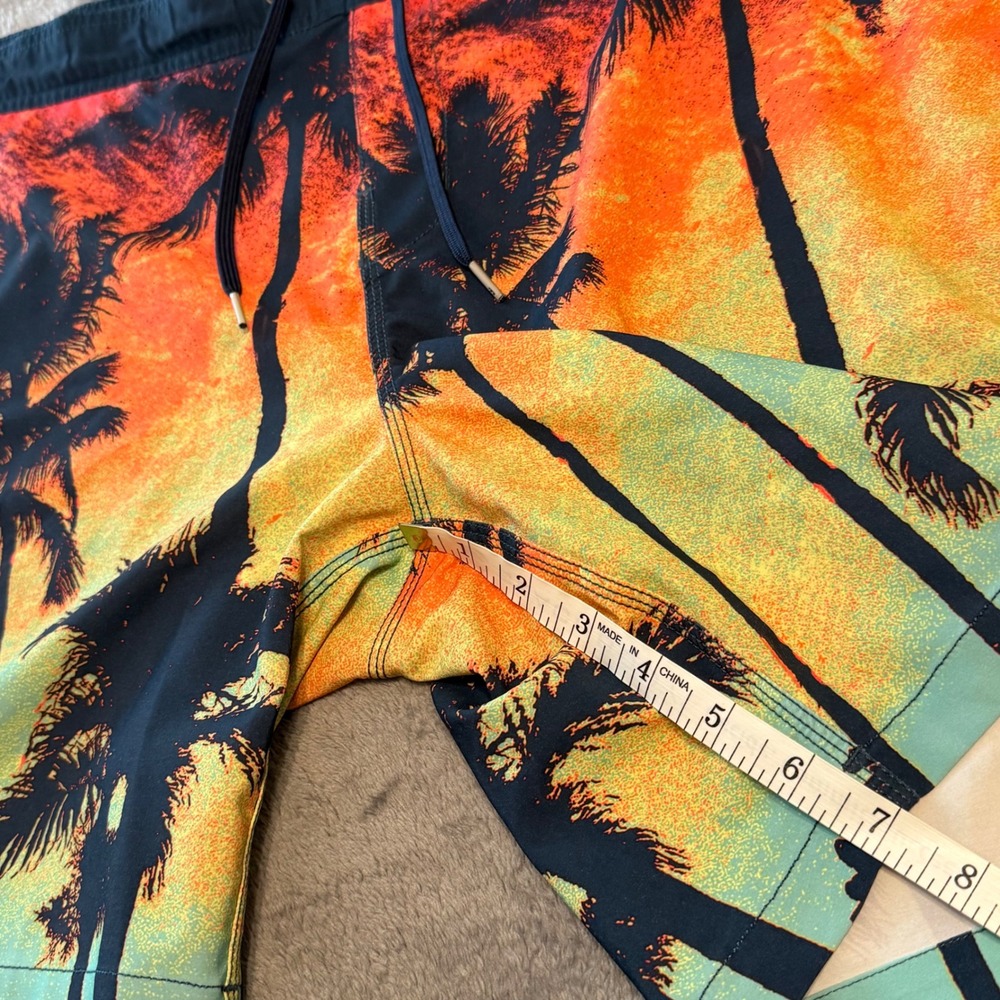 Billabong Recycler Layback Palm Tree Print Swim Trunks Board Shorts Mens - Picture 6 of 6